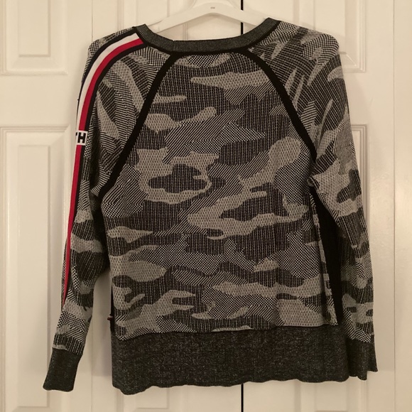 Tommy Hilfiger Cotton Camo Jacquard Sweater - Picture 3 of 7